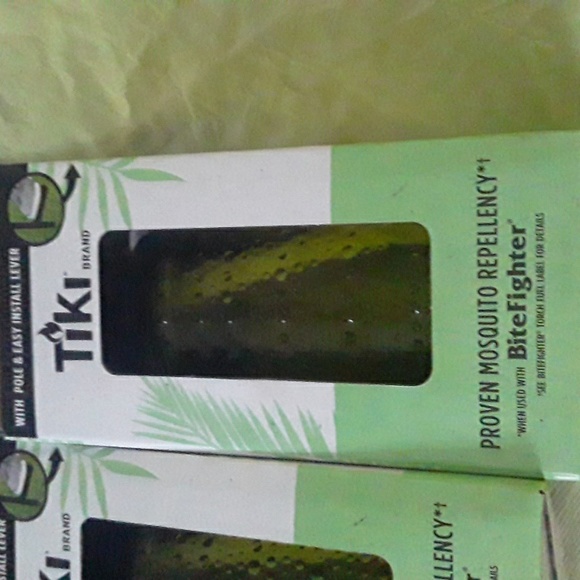 Convertible tiki torches. - Picture 2 of 5